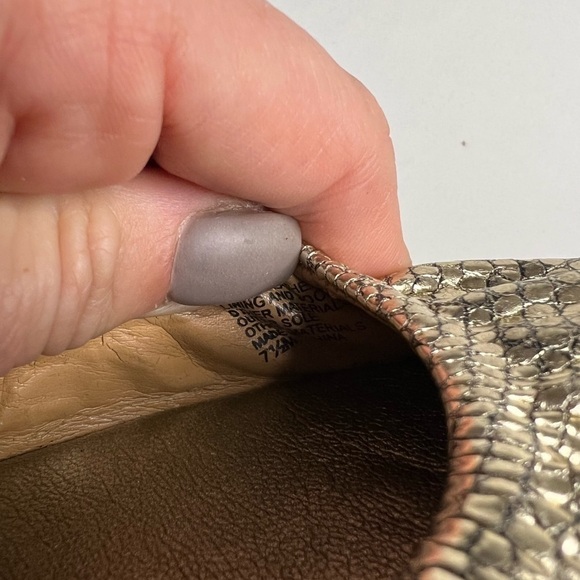 Banana Republic Gold Leather Snakeskin Ballet Flats - Picture 7 of 8
